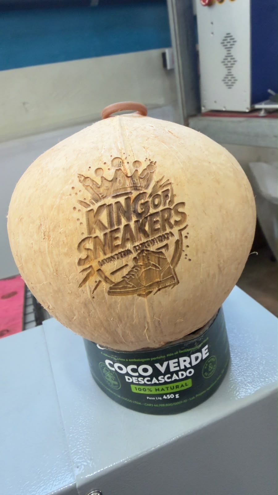 Coco personalizado com a marca King of Sneakers